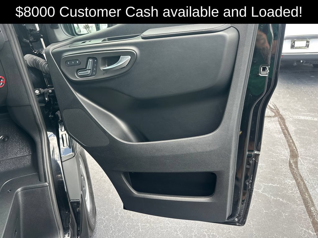 Used 2025 Mercedes-Benz Sprinter 2500 image 15
