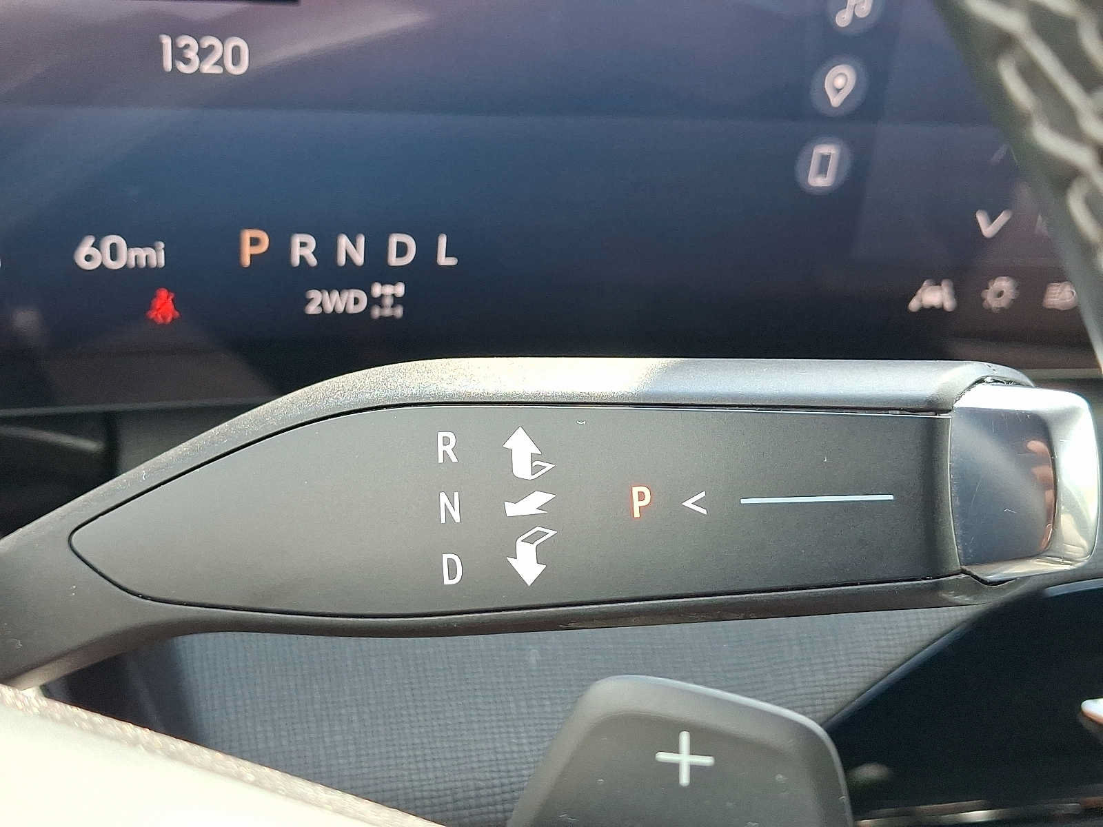 Used 2025 Buick Enclave Preferred AWD/4WD image 15