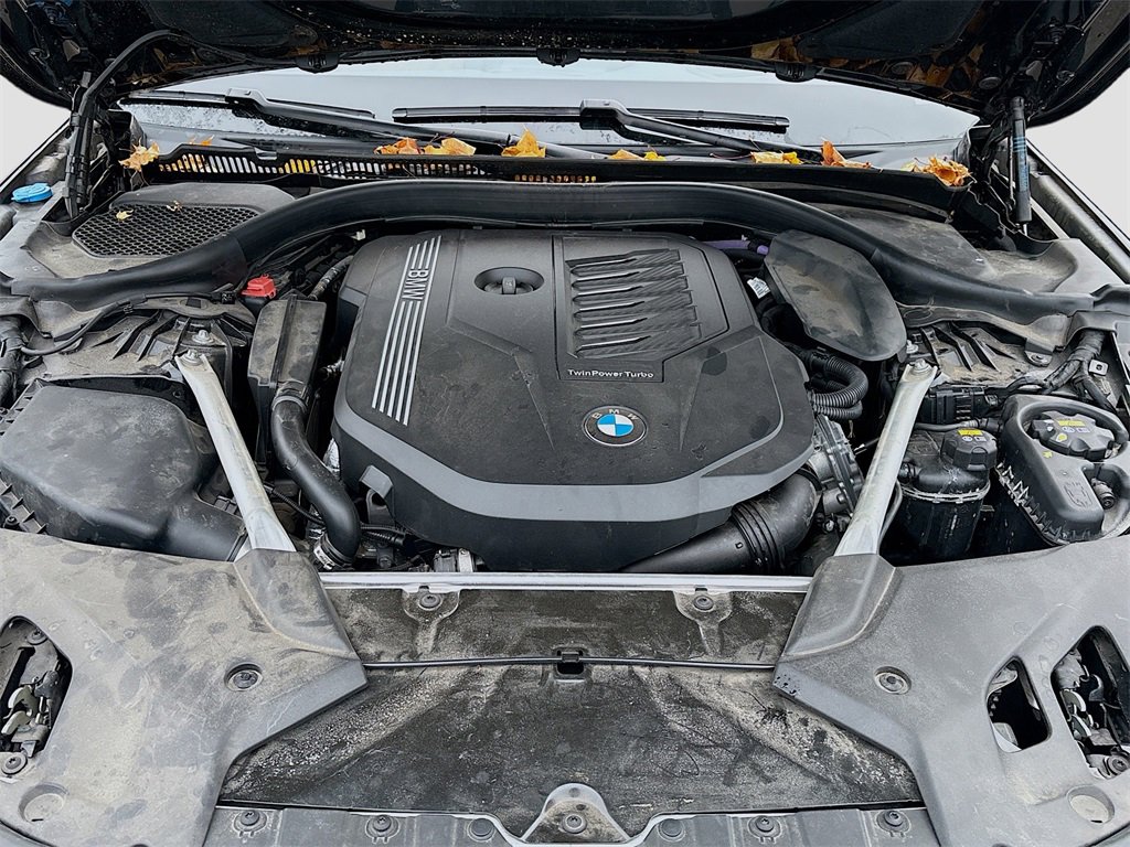 Used 2021 BMW 540i xDrive w/ M Sport Package image 31