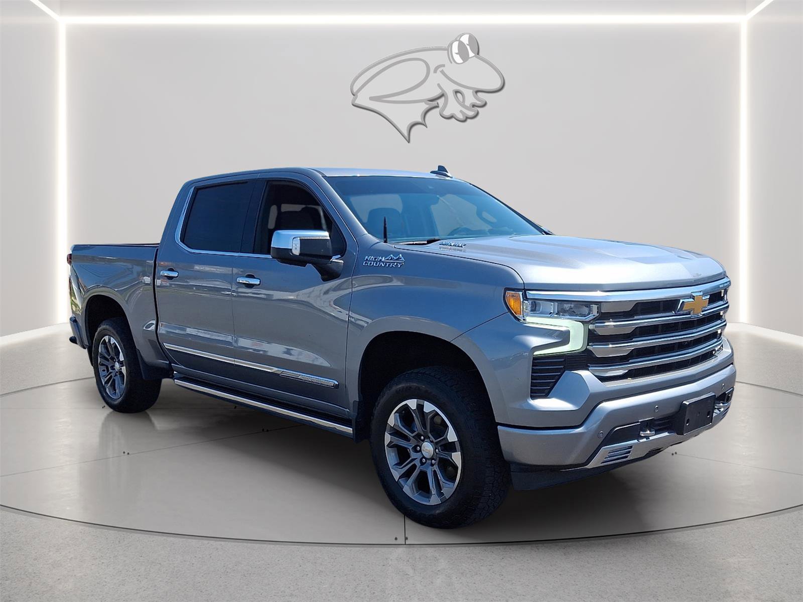 Used 2024 Chevrolet Silverado 1500 High Country w/ Technology Package AWD/4WD image 8