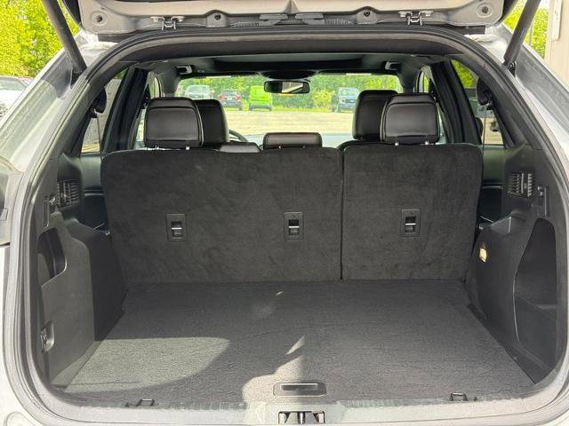 Certified 2023 Ford Edge ST-Line w/ Class II Trailer Tow Package AWD/4WD image 5