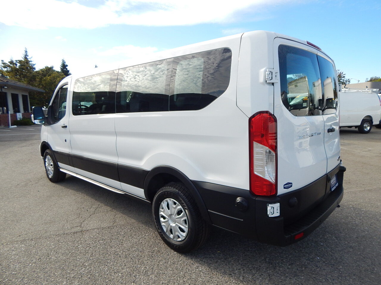 Used 2024 Ford Transit 350 XLT RWD image 6