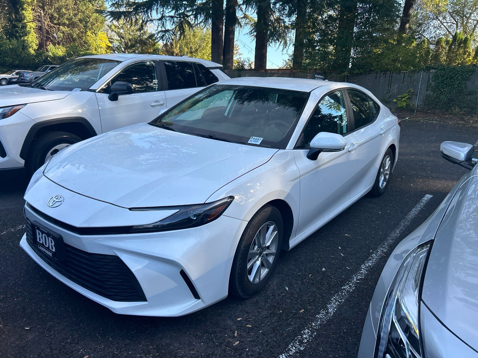 Used 2025 Toyota Camry LE FWD image 1