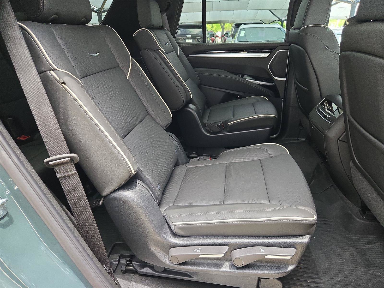 New 2026 Cadillac Escalade Sport w/ Touring Package AWD/4WD image 30