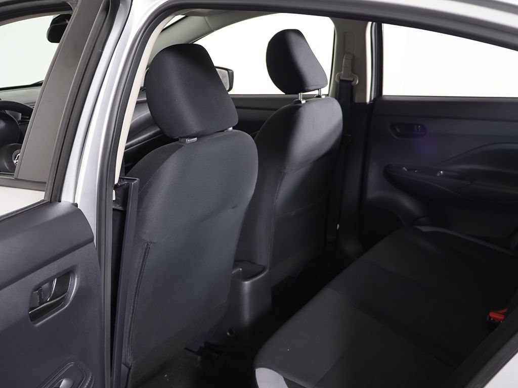 Used 2025 Nissan Versa S FWD image 23