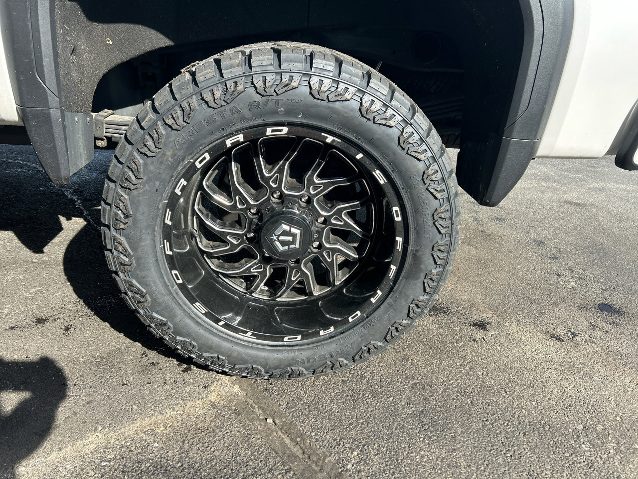 Used 2024 GMC Sierra 2500 Denali Ultimate w/ Snow Plow Prep/Camper Package image 19