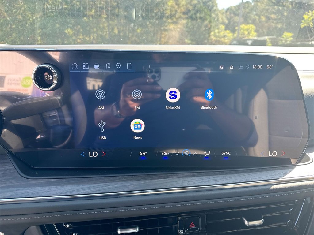 New 2026 Chevrolet Suburban LS image 26