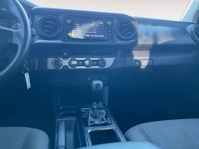 Used 2017 Toyota Tacoma SR image 11