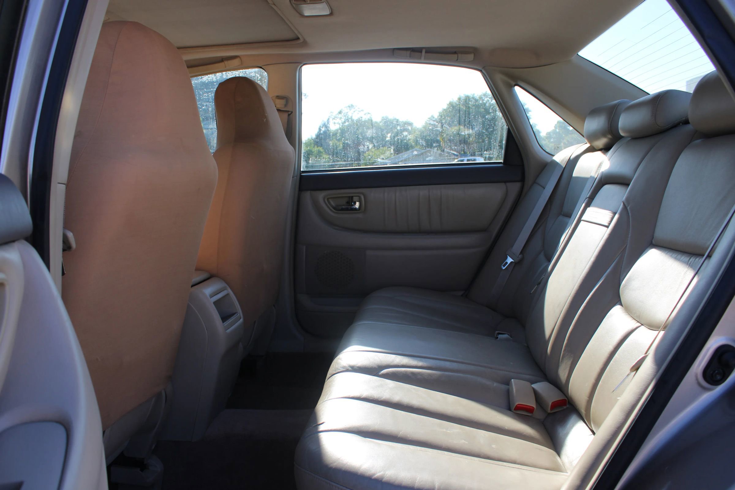 Used 2001 Toyota Avalon XL image 19