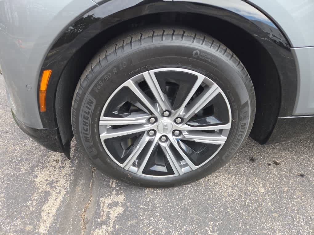 Used 2024 Cadillac Lyriq Luxury w/ LPO, Floor Liner Package image 16