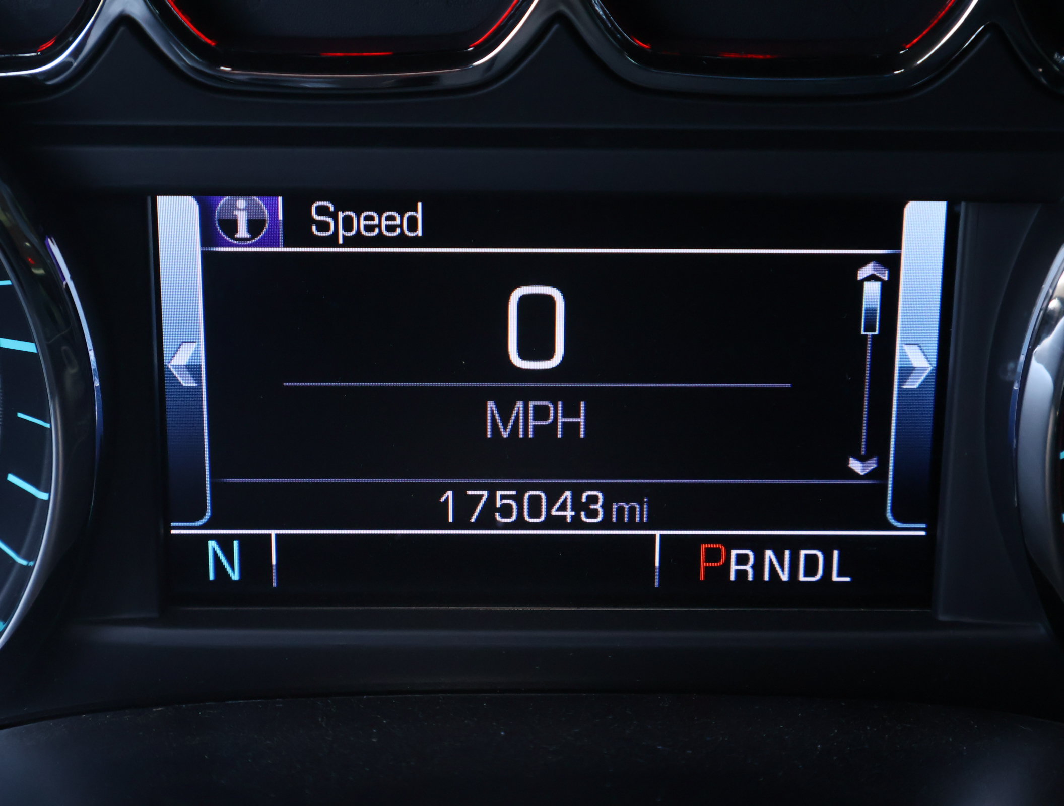 Used 2018 GMC Sierra 1500 SLT AWD/4WD image 3