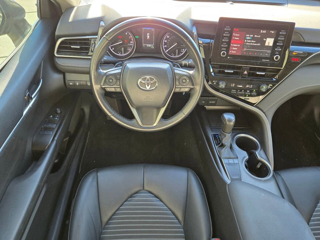 Used 2024 Toyota Camry SE FWD image 14
