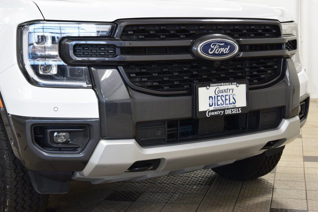 Used 2024 Ford Ranger Lariat w/ FX4 Off-Road Package image 11