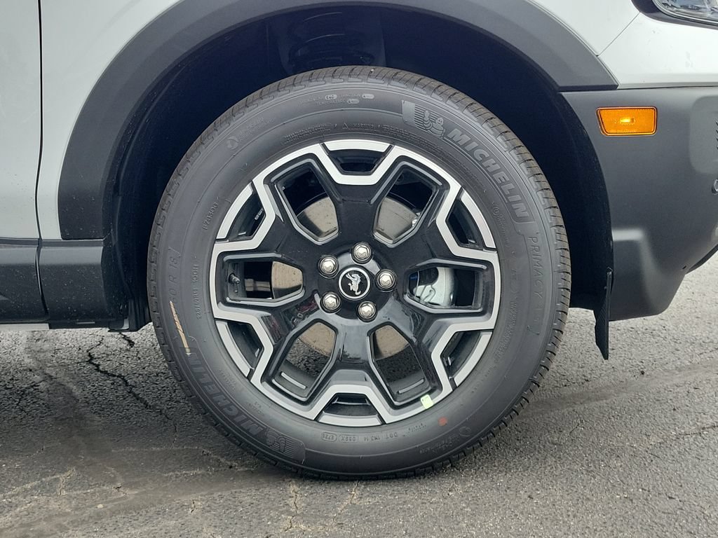 New 2026 Ford Bronco Sport Outer Banks w/ Outer Banks Tech Package+ AWD/4WD image 9