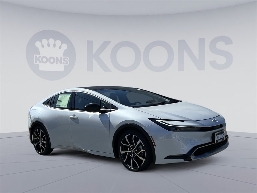 New 2026 Toyota Prius Plug-In Hybrid image 10