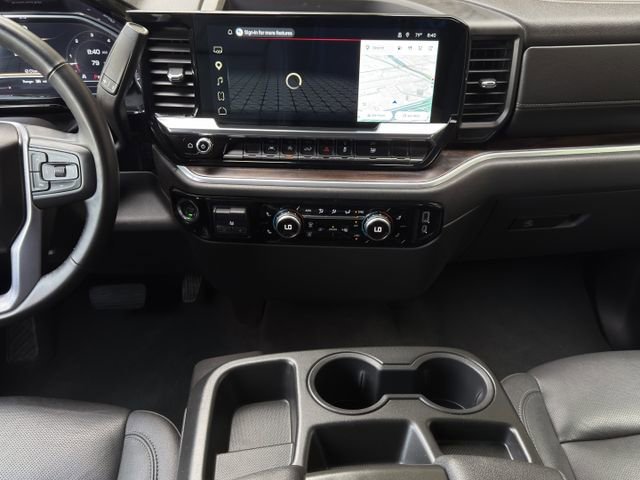 Used 2025 GMC Sierra 1500 SLT RWD image 17