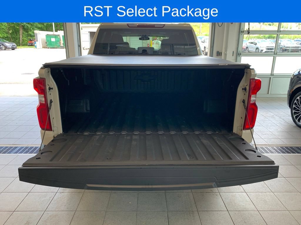 Used 2026 Chevrolet Silverado 1500 RST w/ RST Select Package AWD/4WD image 9