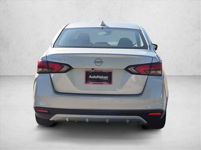 Used 2025 Nissan Versa SV FWD image 7
