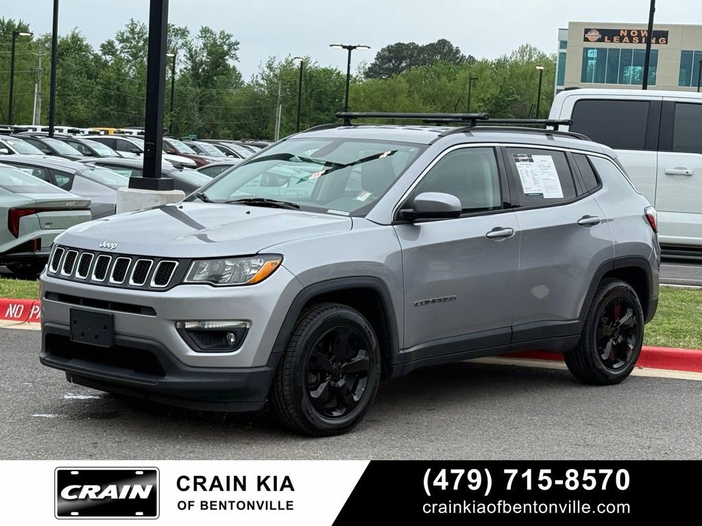 Used 2018 Jeep Compass Latitude w/ Popular Equipment Group image 3