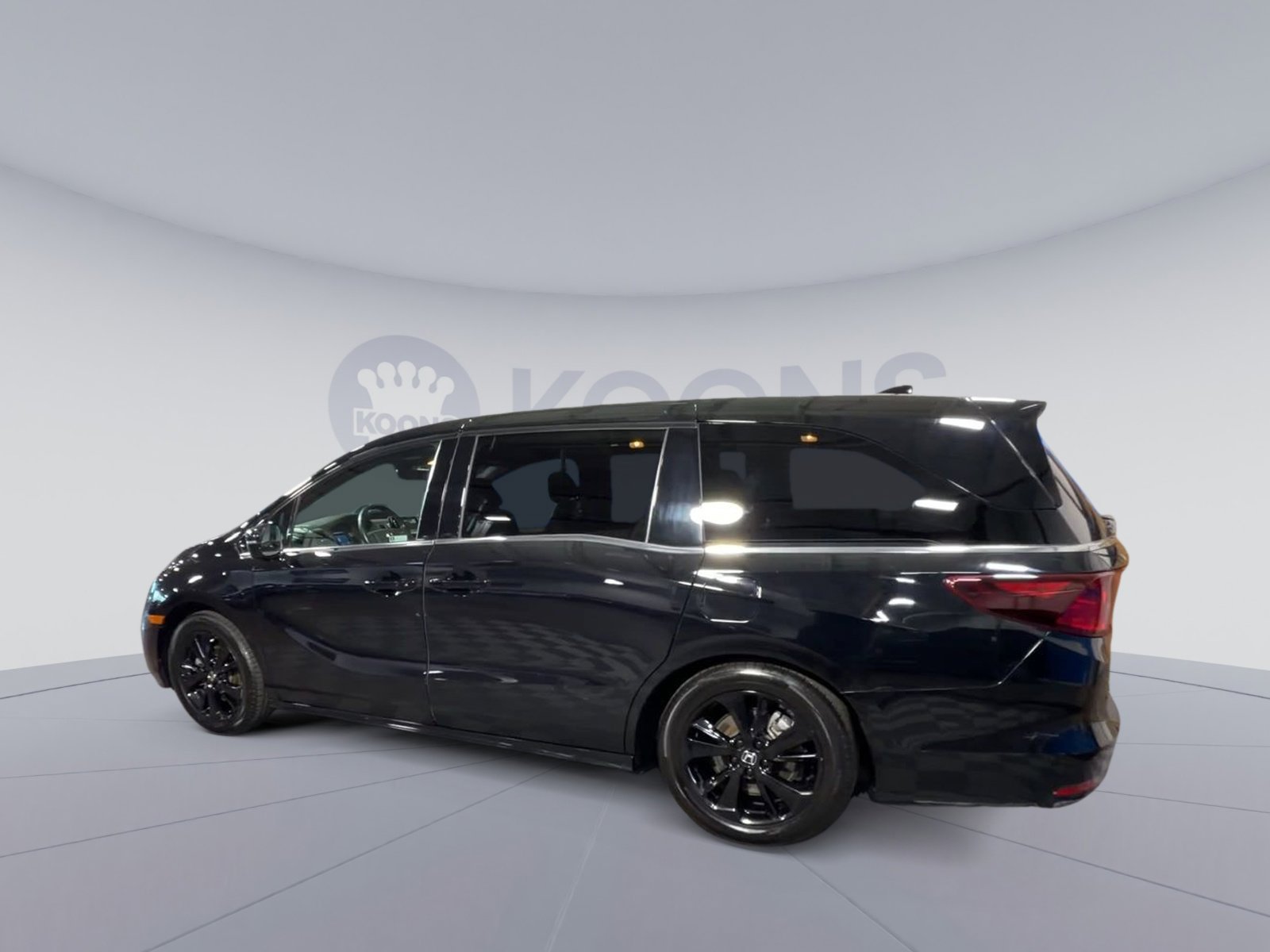 Used 2023 Honda Odyssey Sport image 8