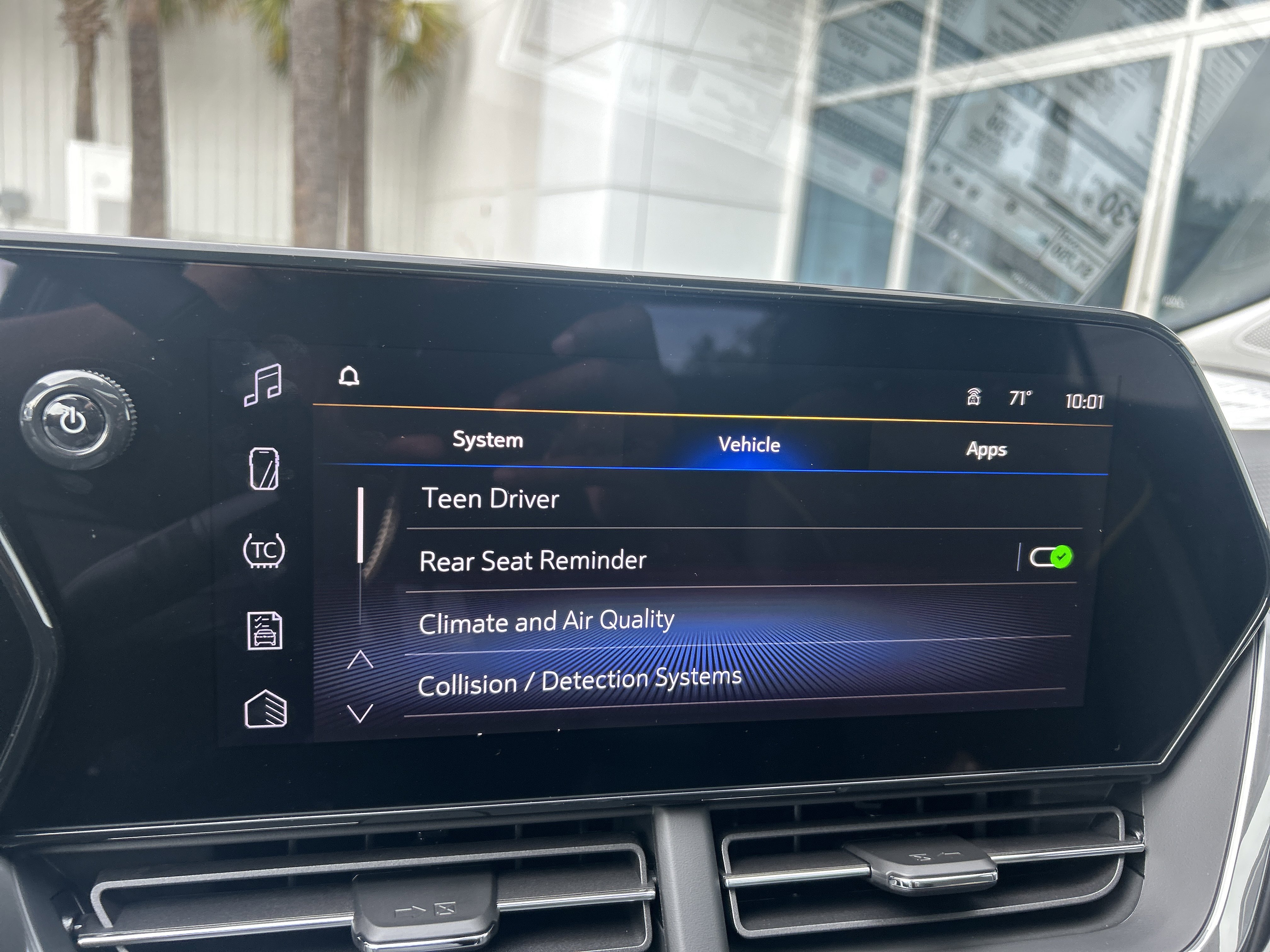 New 2025 Chevrolet Trax ACTIV w/ Sunroof Package image 48