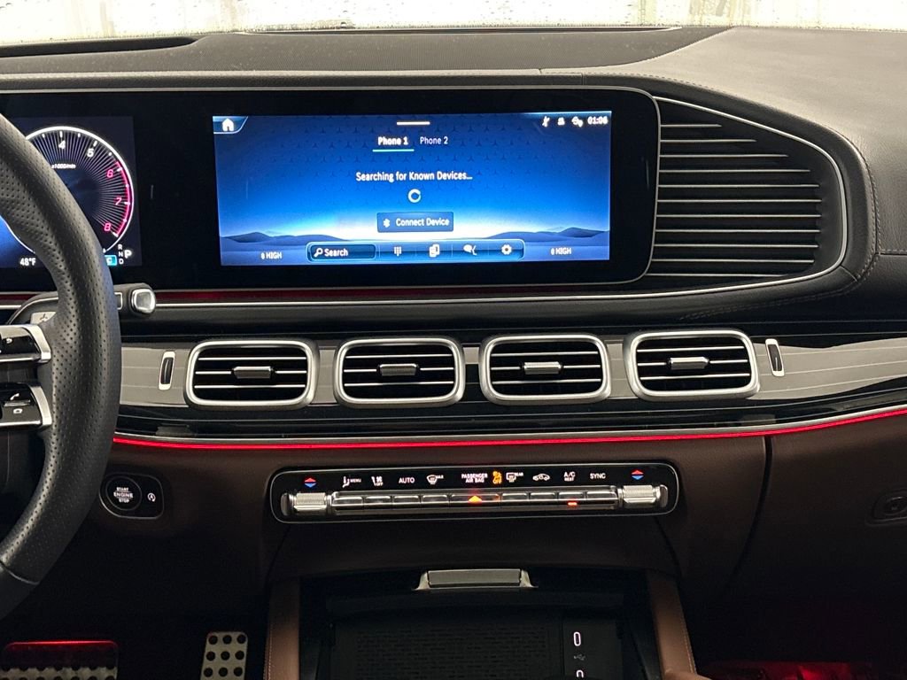 Used 2025 Mercedes-Benz GLS 450 4MATIC image 23