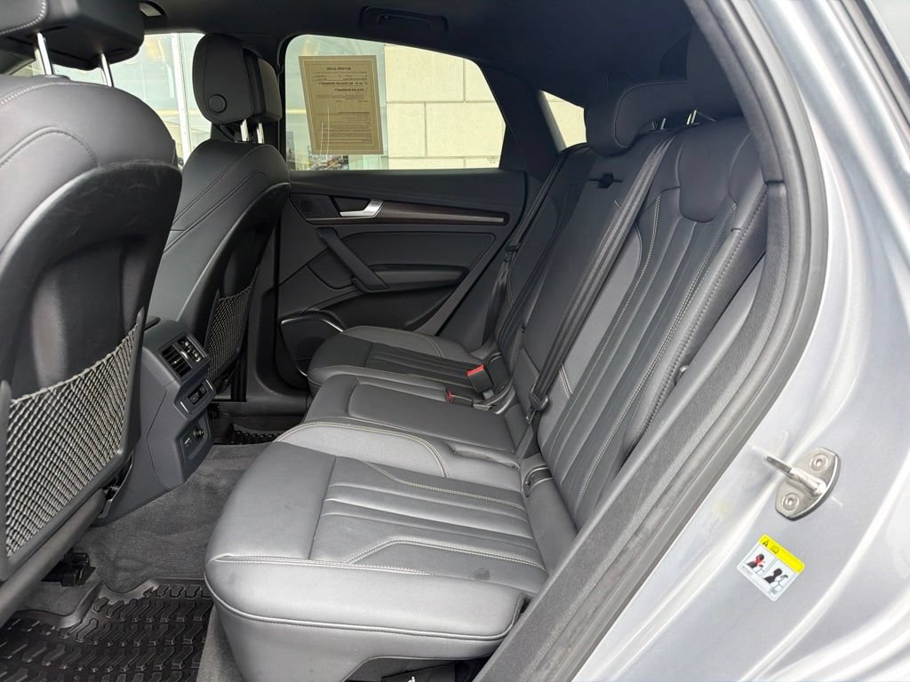 Used 2023 Audi Q5 2.0T Premium w/ Convenience Package AWD/4WD image 23