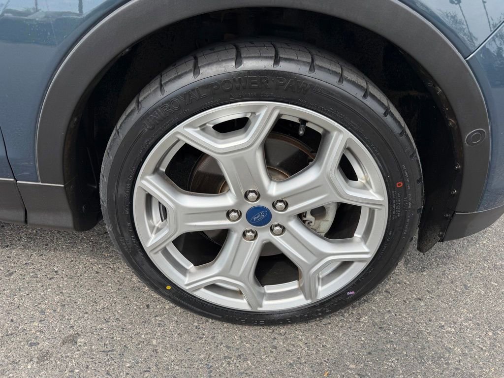 Used 2019 Ford Escape Titanium AWD/4WD image 15