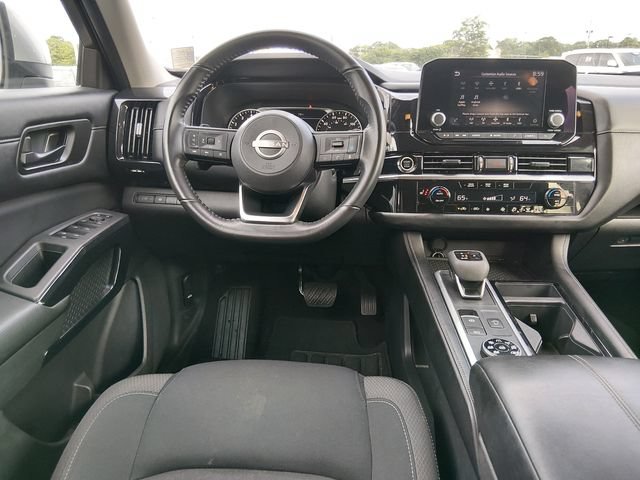 Certified 2024 Nissan Pathfinder SV AWD/4WD image 10