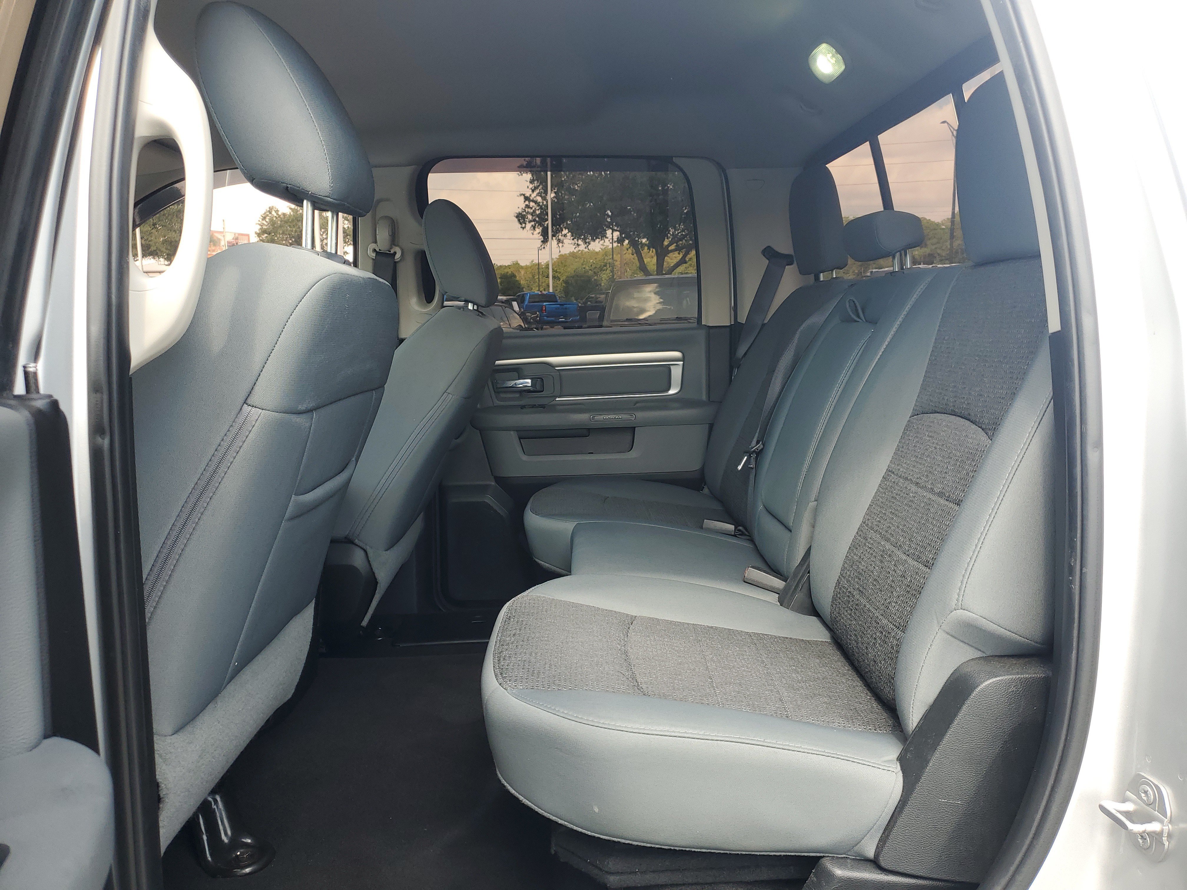 Used 2018 RAM 1500 Big Horn AWD/4WD image 13