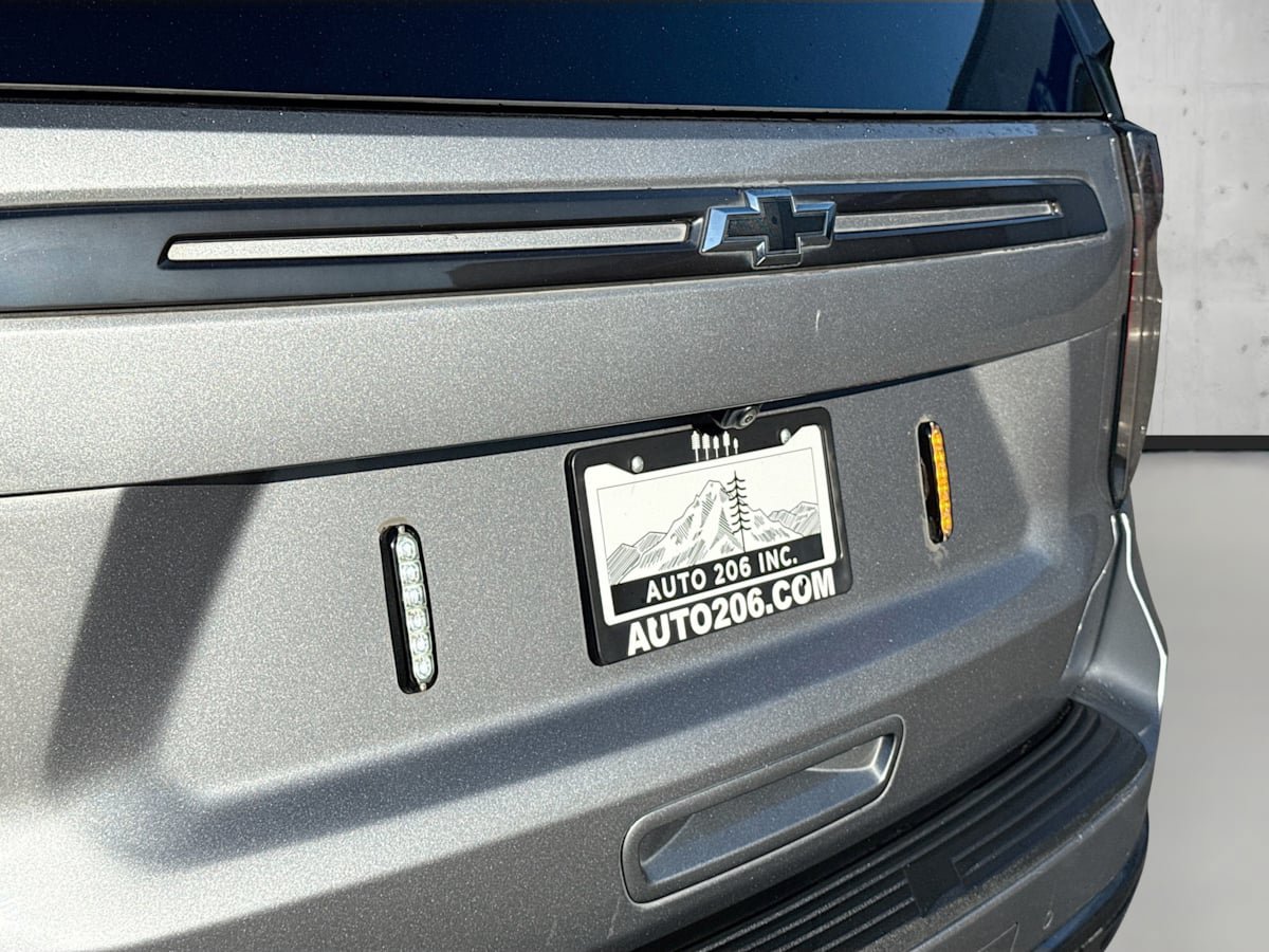 Used 2022 Chevrolet Tahoe RST w/ Luxury Package AWD/4WD image 38