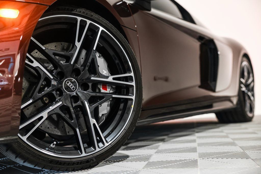 Used 2022 Audi R8 V10 performance image 19