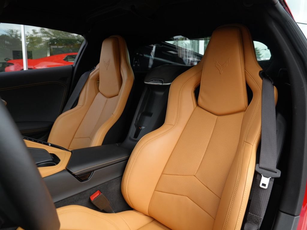 Used 2023 Chevrolet Corvette Stingray Preferred Cpe w/ Z51 Performance Package RWD image 26