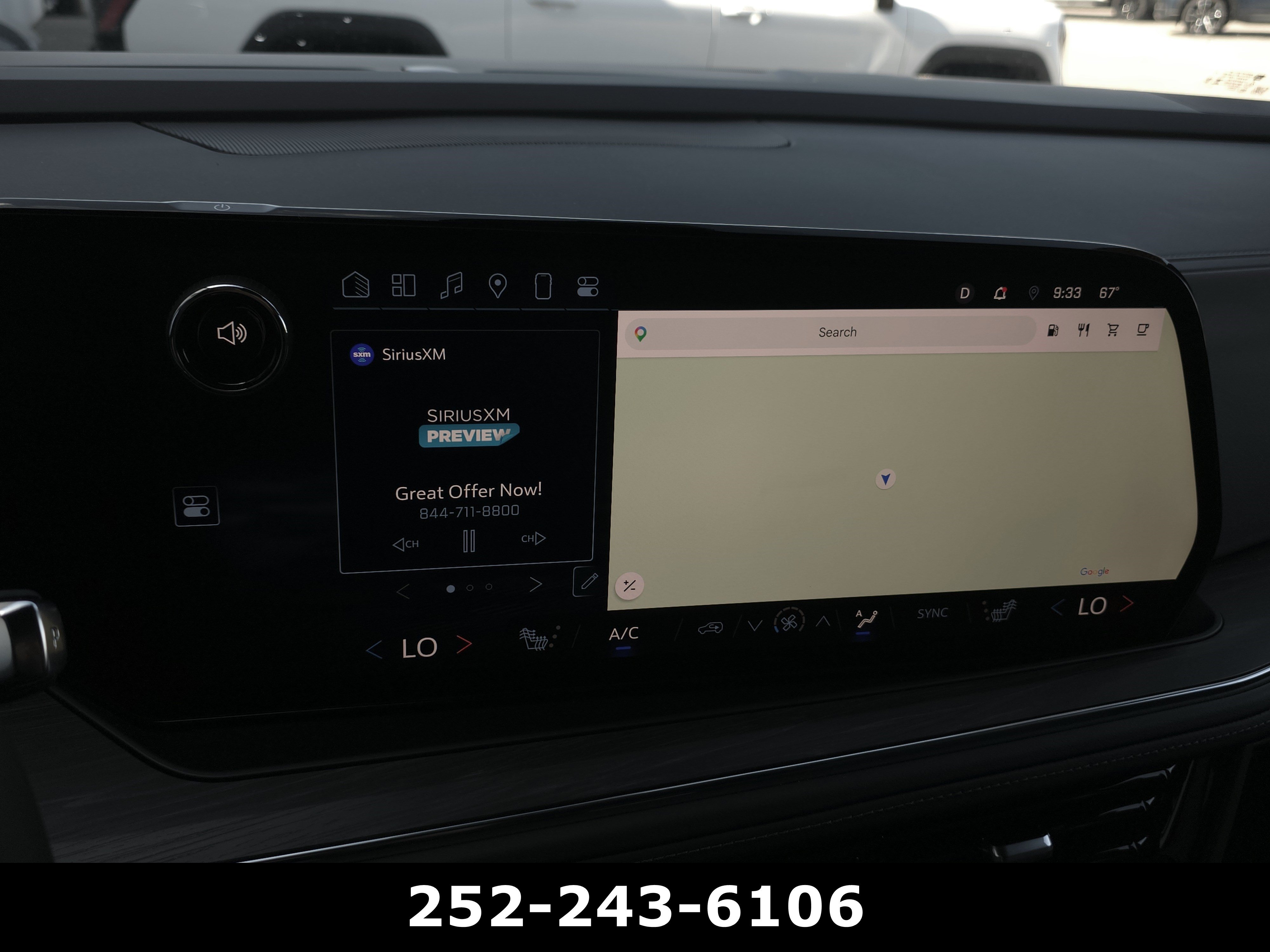 Used 2025 Chevrolet Suburban Z71 w/ Z71 Off-Road Package AWD/4WD image 21