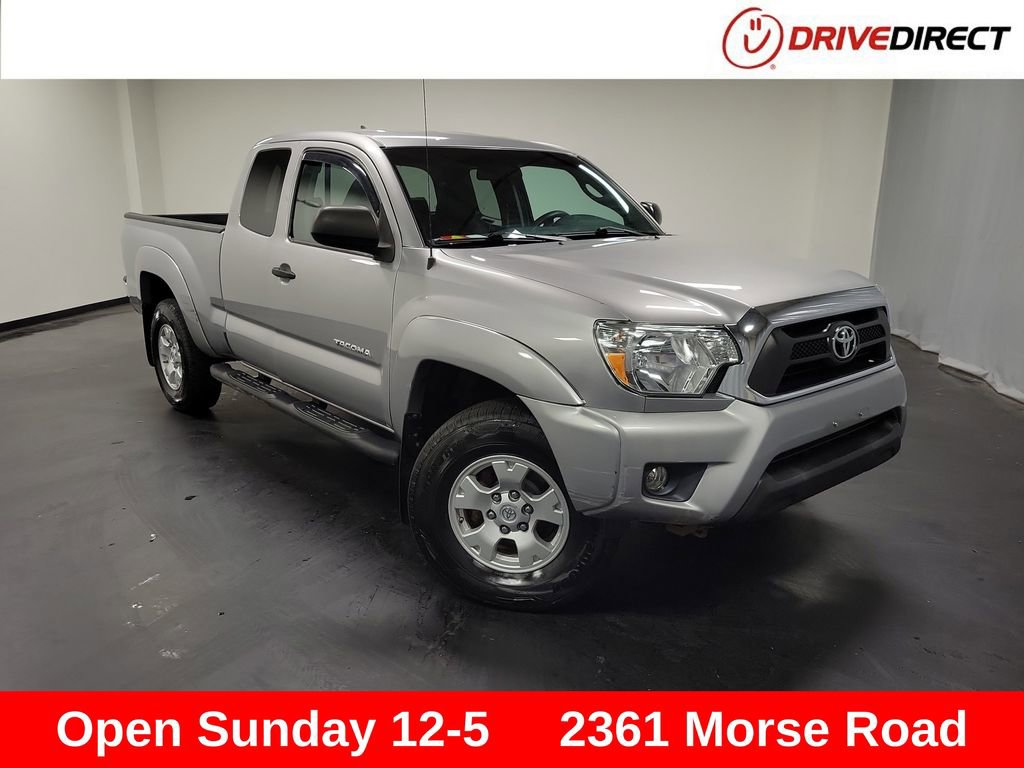 Used 2015 Toyota Tacoma 4x4 Access Cab V6 w/ SR5 Package video 1