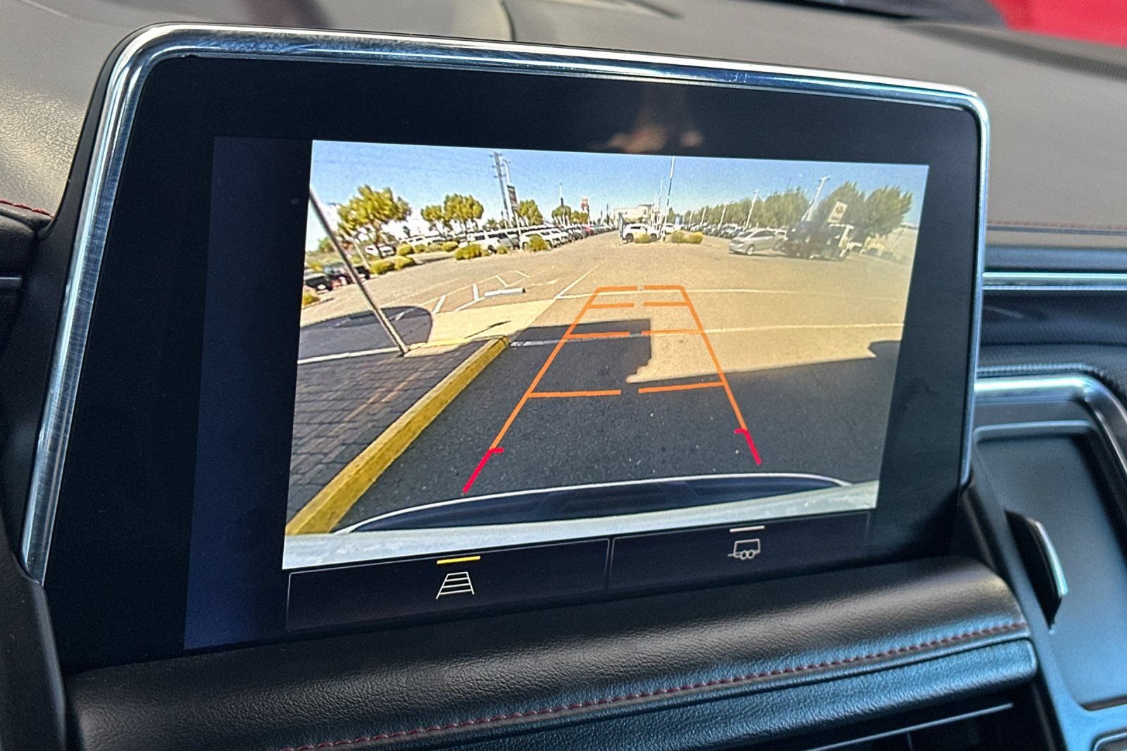 Used 2024 Chevrolet Suburban RST RWD image 20
