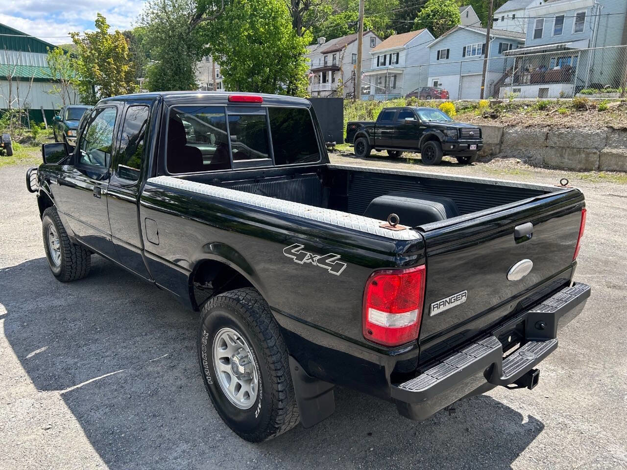 Used 2010 Ford Ranger XLT AWD/4WD image 3