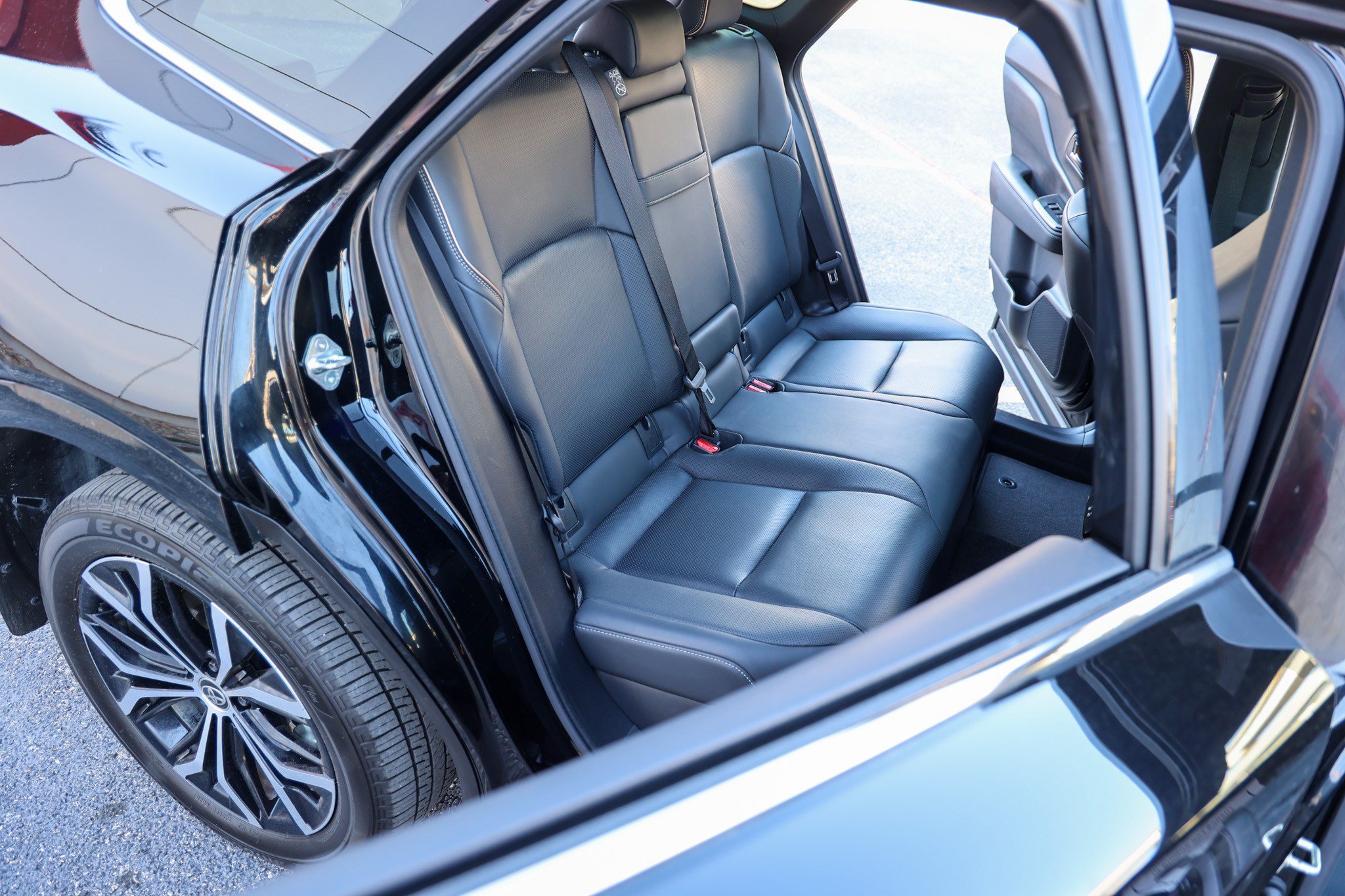 Certified 2025 Toyota Crown Signia AWD/4WD image 42