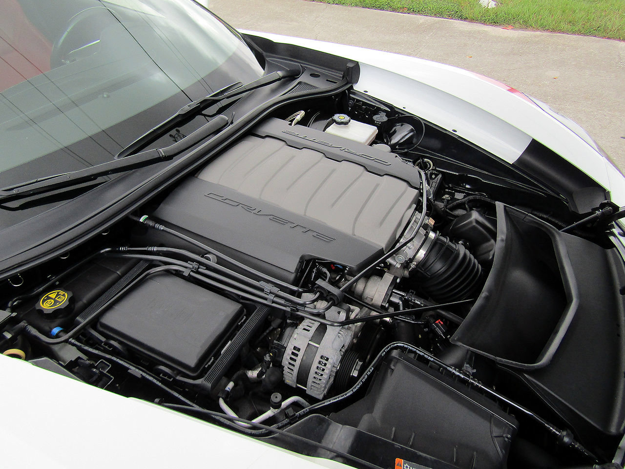 Used 2018 Chevrolet Corvette Grand Sport RWD image 20