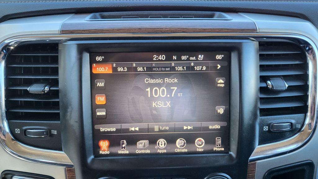 Used 2017 RAM 1500 Laramie w/ Convenience Group image 30