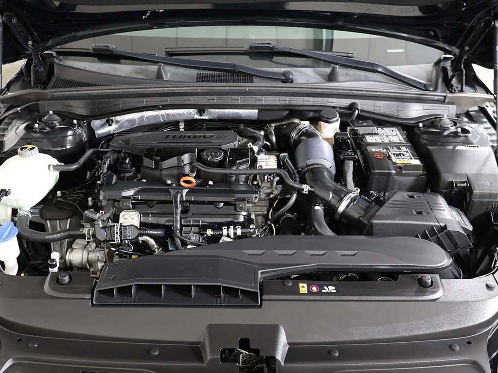 Used 2021 Kia K5 LX FWD image 18