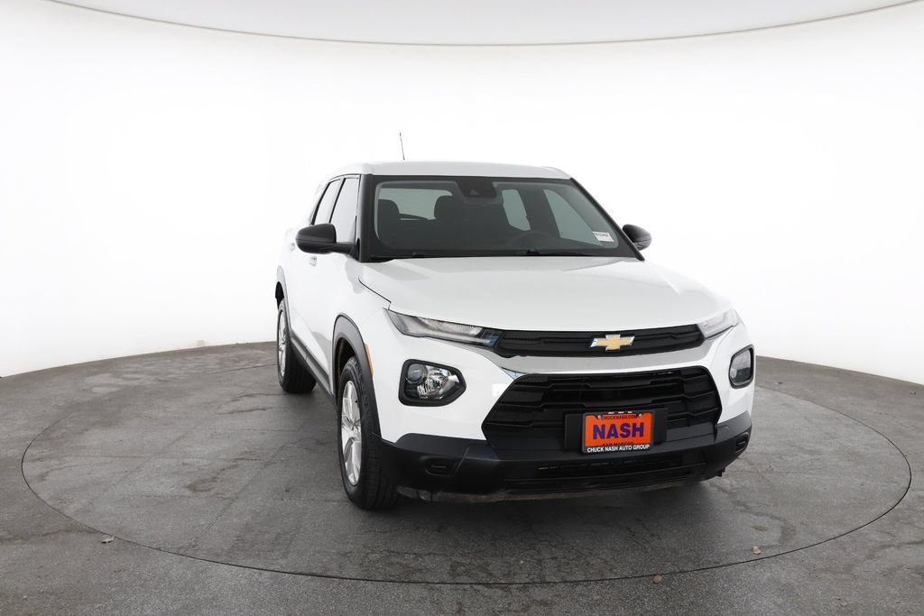Used 2021 Chevrolet TrailBlazer LS FWD image 3