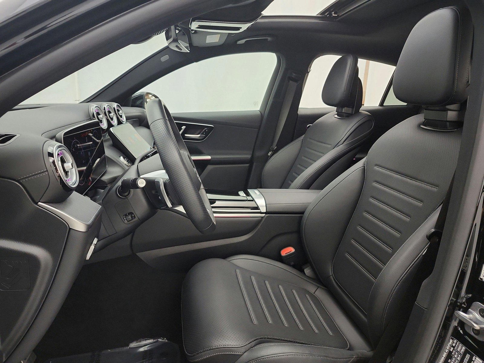 Certified 2026 Mercedes-Benz GLC 300 4MATIC image 13