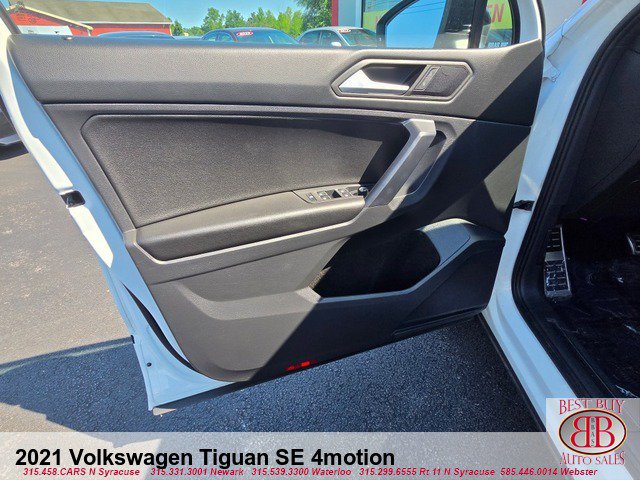 Used 2021 Volkswagen Tiguan SE R-Line AWD/4WD image 9