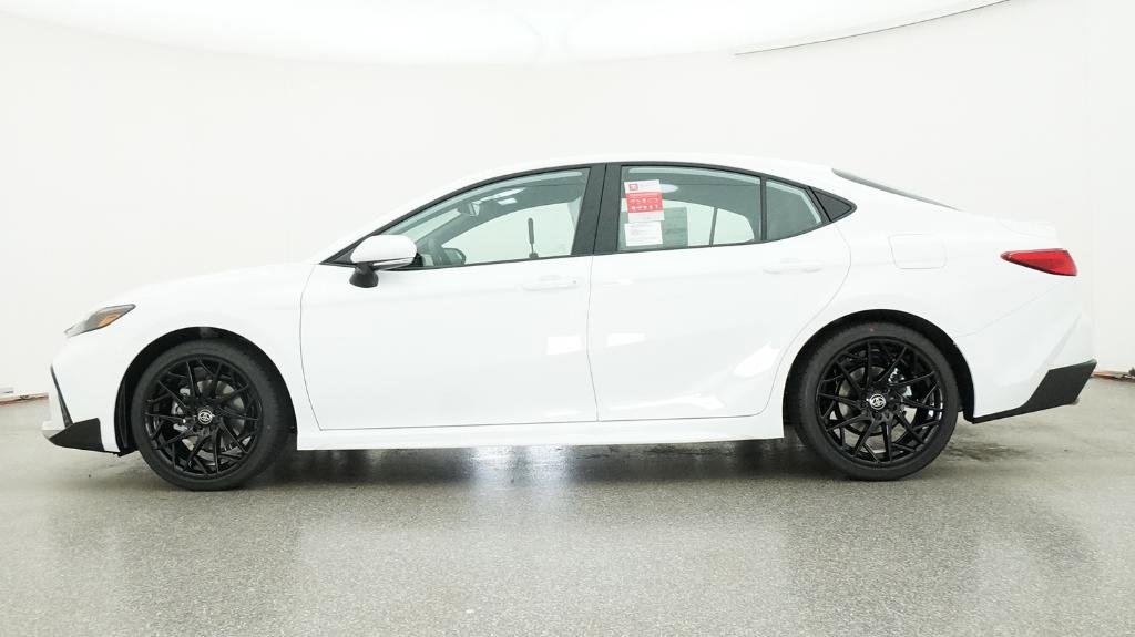 New 2026 Toyota Camry SE FWD image 7