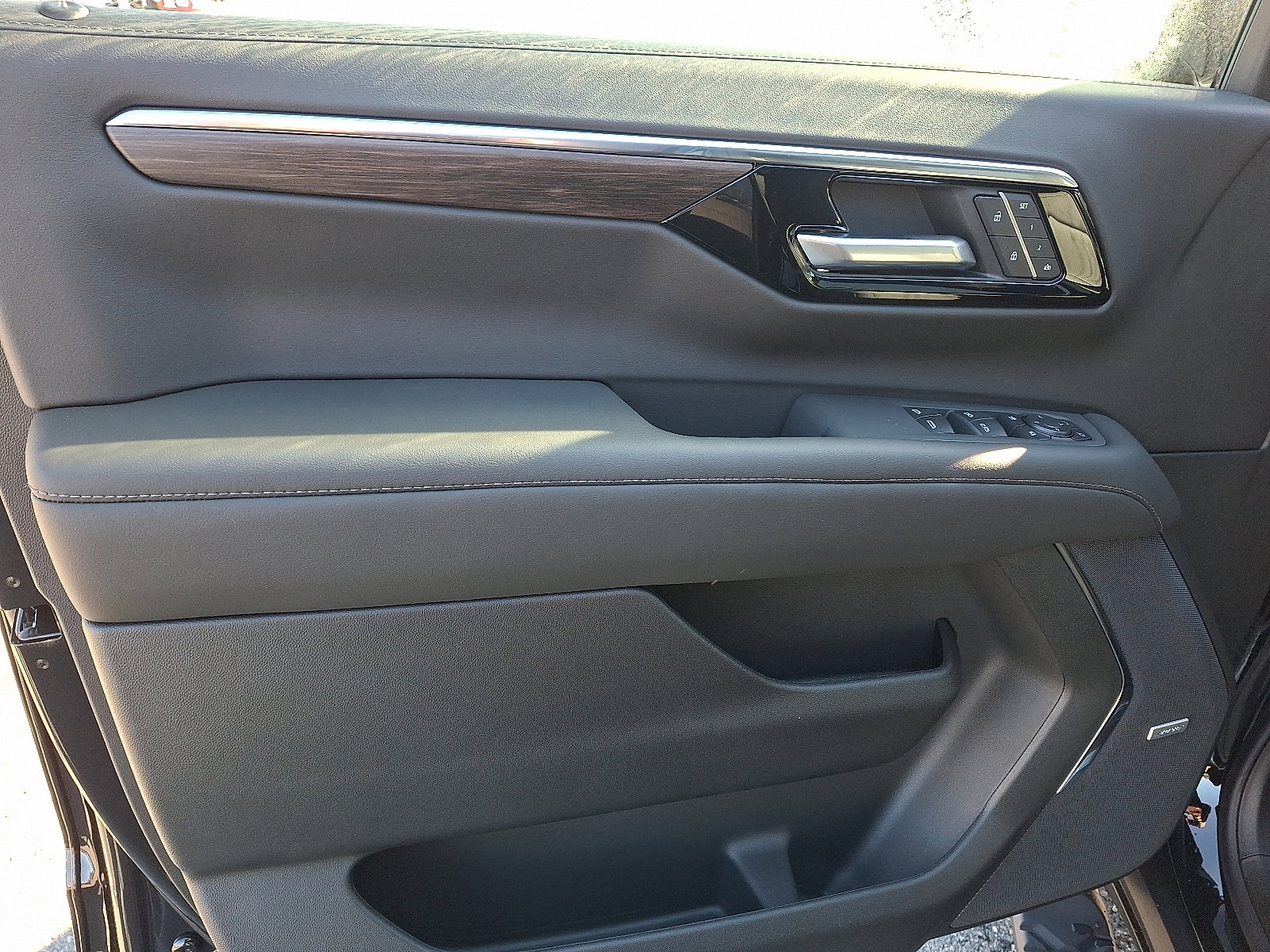 New 2026 Chevrolet Tahoe Z71 w/ Comfort Package image 10