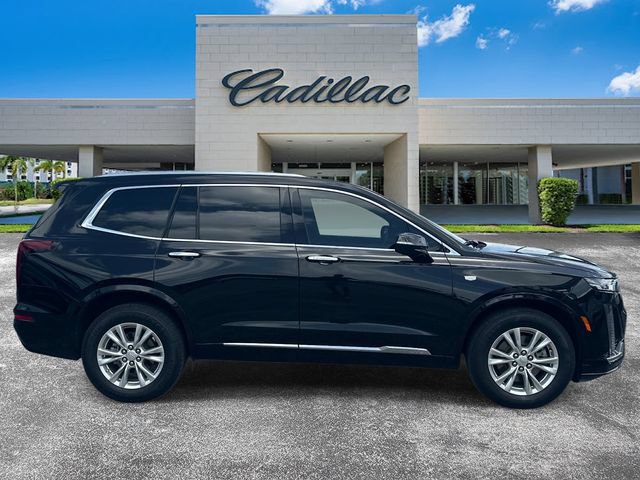 Certified 2023 Cadillac XT6 Luxury FWD image 2