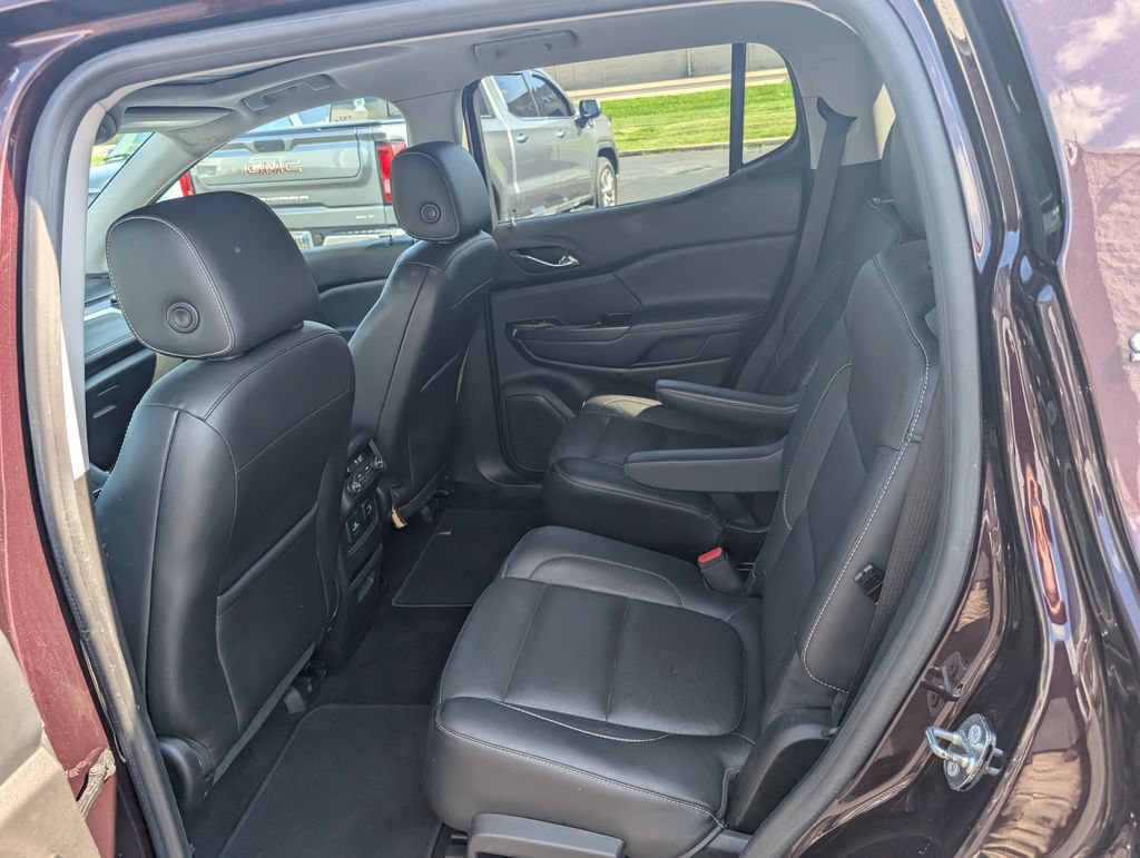 Used 2017 GMC Acadia SLT AWD/4WD image 9