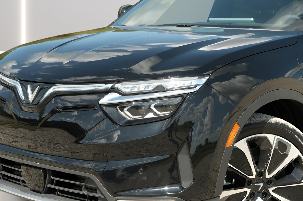 New 2025 VinFast VF 8 Plus AWD/4WD image 33