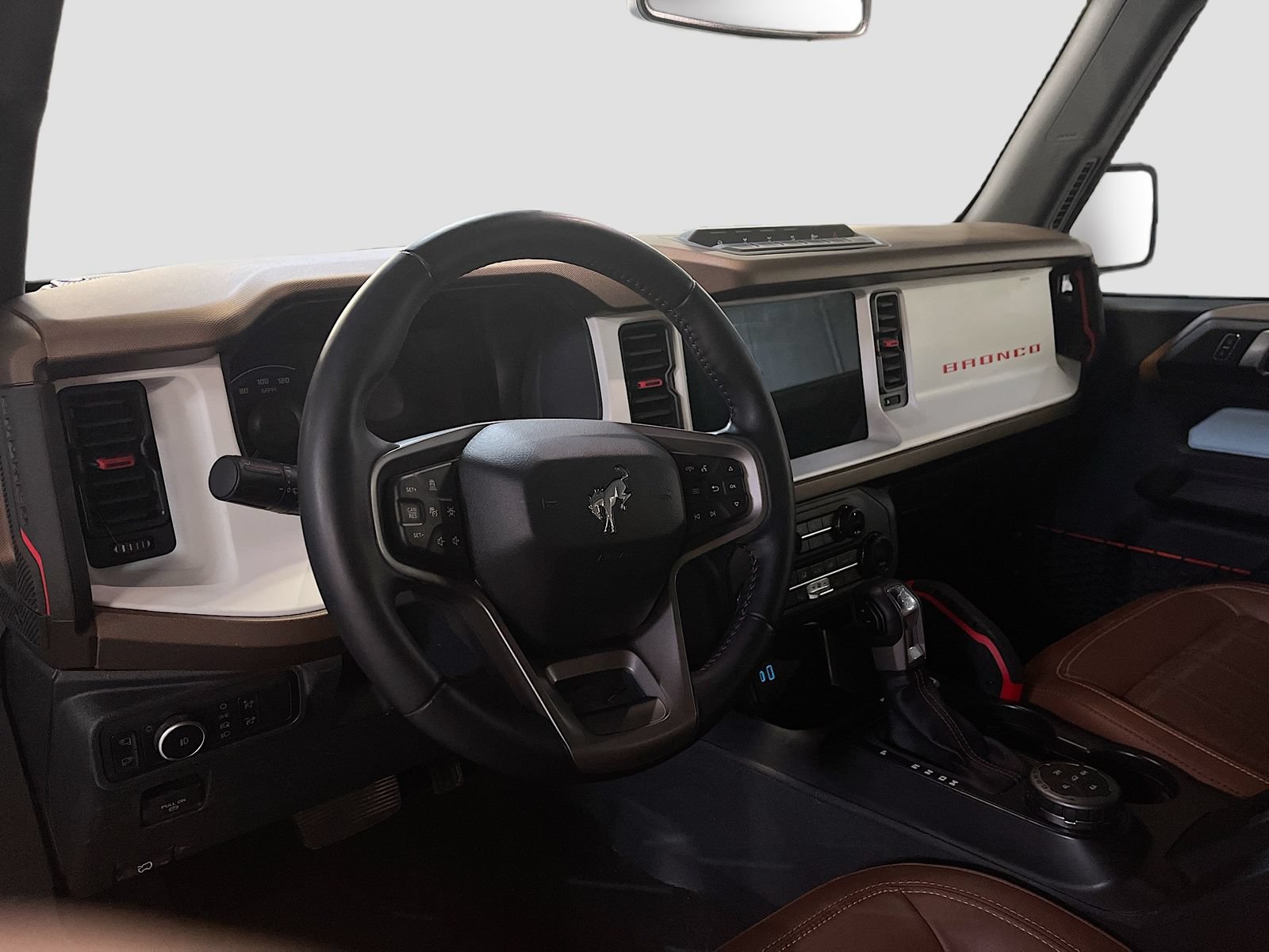 Used 2024 Ford Bronco Heritage Edition AWD/4WD image 9